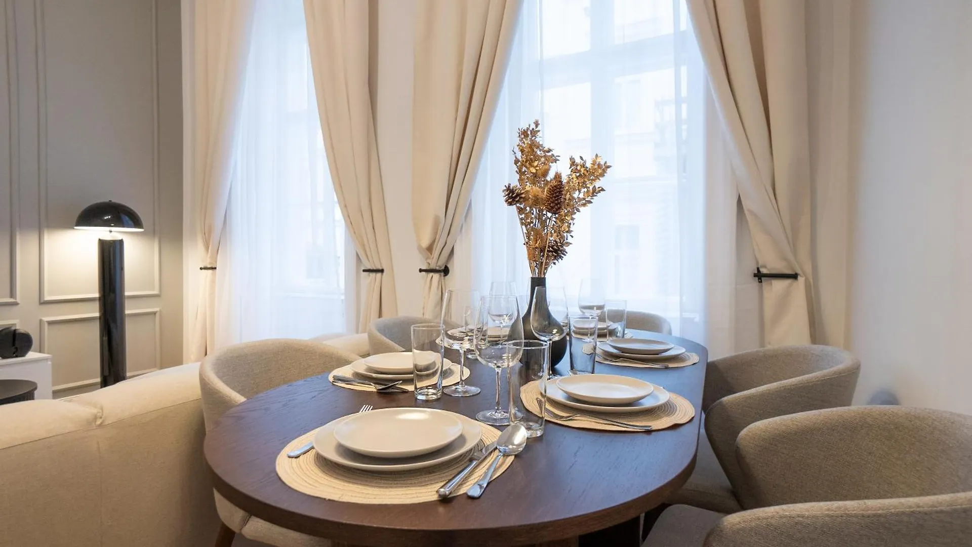 Stylish & Modern 90M2 Flat In Prime Location Apartment Vienna 0*,  Austria